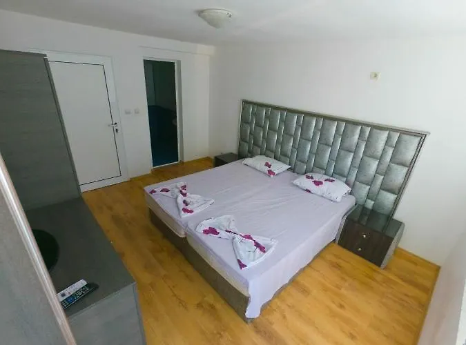 Gabriel 4* Σωζόπολη