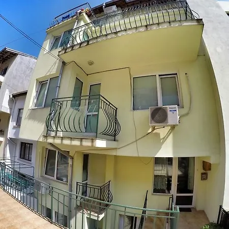 Gabriel Penzion Sozopol